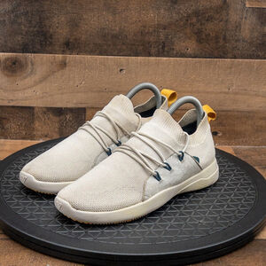 VESSI CITYSCAPE CLASSIC WOMENS ATHLETIC SHOES RUNNING WALKING GYM GRAY SIZE 7